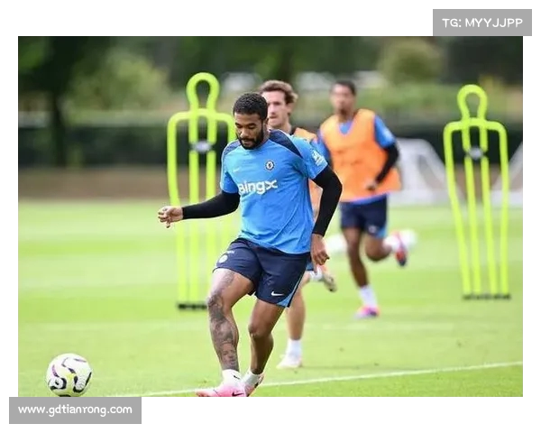 里斯詹姆斯：俱乐部氛围极佳 我们正处于一个非常有利的位置