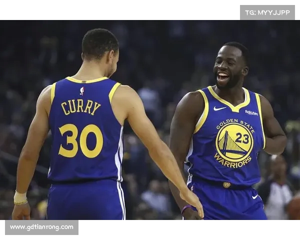 金州勇士队全新阵容解析：如何在未来赛季中重拾辉煌再创历史